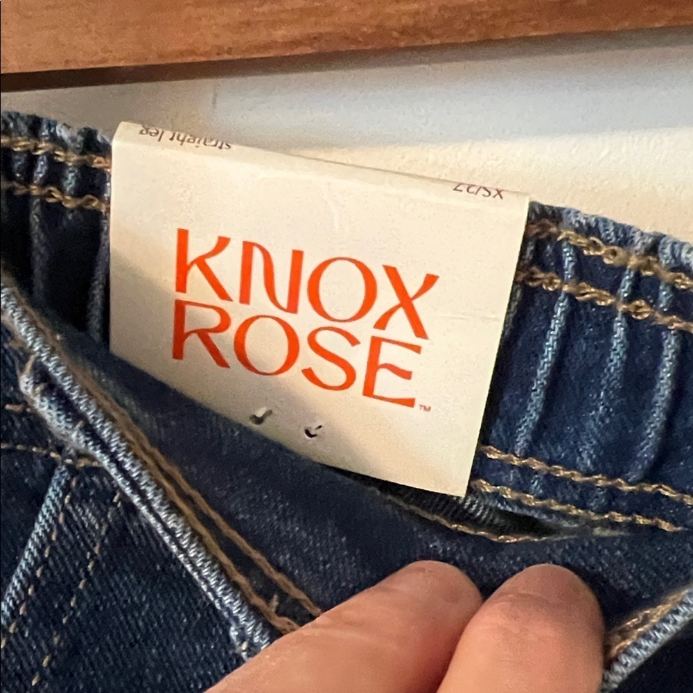 Knox Rose Women’s straight leg elastic waistband relaxed Jeans Size XS/27 NWT - Picture 3 of 9